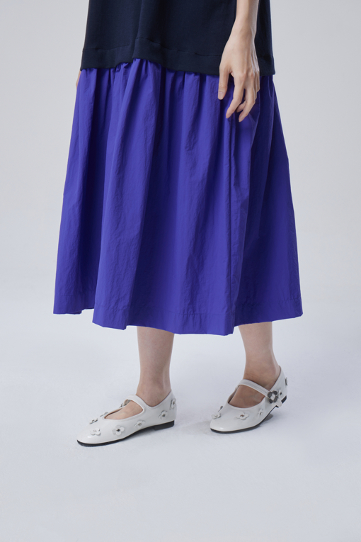 https://img.benettonmall.com/PARTS/KB/26F/BAOP30641NY_MB_D4.jpg?cb=1788777022