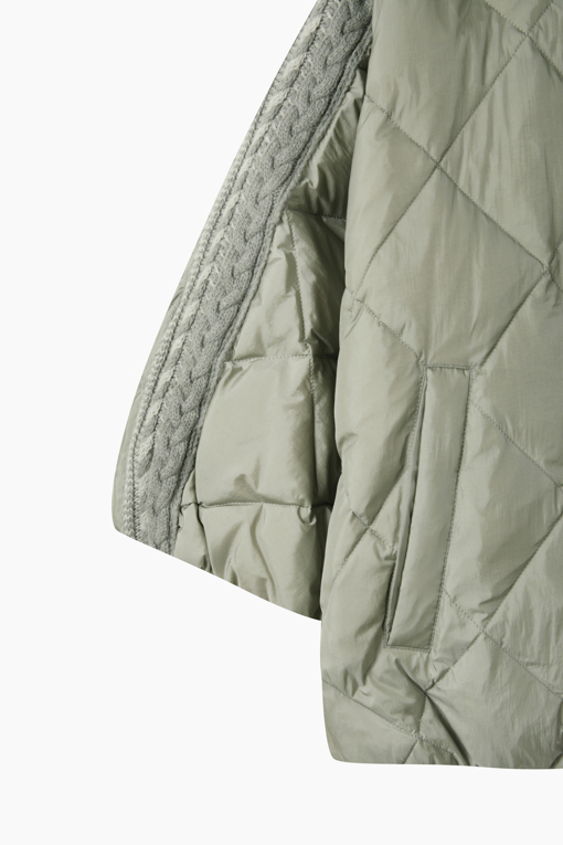 https://img.benettonmall.com/PARTS/KB/26F/BAPD51661KA_MB_D3.jpg