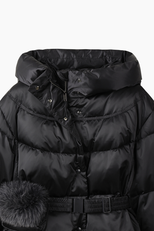https://img.benettonmall.com/PARTS/KB/26F/BAPD53661BK_MB_D2.jpg