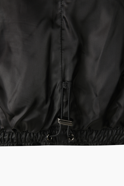 https://img.benettonmall.com/PARTS/KB/26F/BAPD70661BK_MB_D6.jpg?cb=1792514719