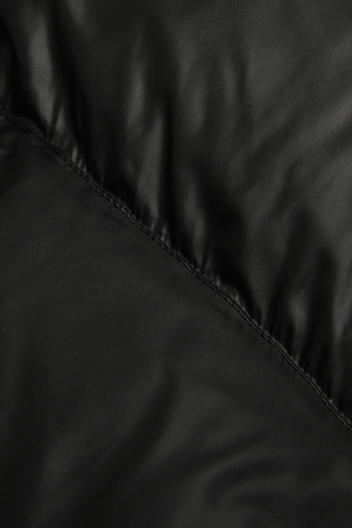 https://img.benettonmall.com/PARTS/KB/26F/BAPD70661BK_MB_D7.jpg?cb=1792514719