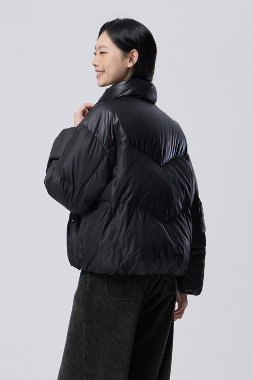 https://img.benettonmall.com/PARTS/KB/26F/BAPD70661BK_MB_M1.jpg?cb=1792514719