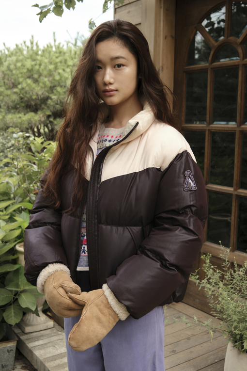 https://img.benettonmall.com/PARTS/KB/26F/BAPD70661CR_MB_L0.jpg