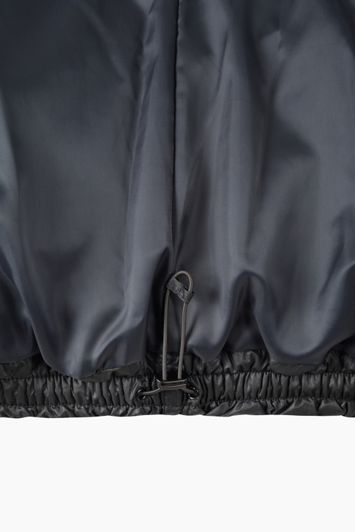 https://img.benettonmall.com/PARTS/KB/26F/BAPD71661DG_MB_D5.jpg