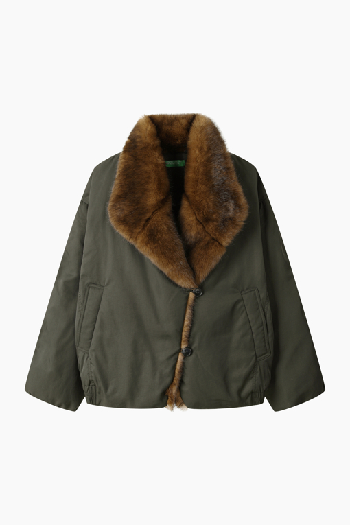 https://img.benettonmall.com/PARTS/KB/26F/BAPD72661DK_MB_D0.jpg