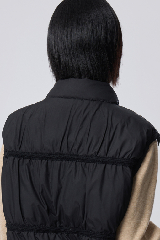 https://img.benettonmall.com/PARTS/KB/26F/BAPD73661BK_MB_M3.jpg