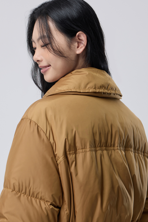https://img.benettonmall.com/PARTS/KB/26F/BAPD74661CA_MB_M3.jpg