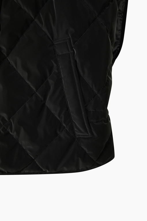 https://img.benettonmall.com/PARTS/KB/26F/BAPD75661BK_MB_D4.jpg