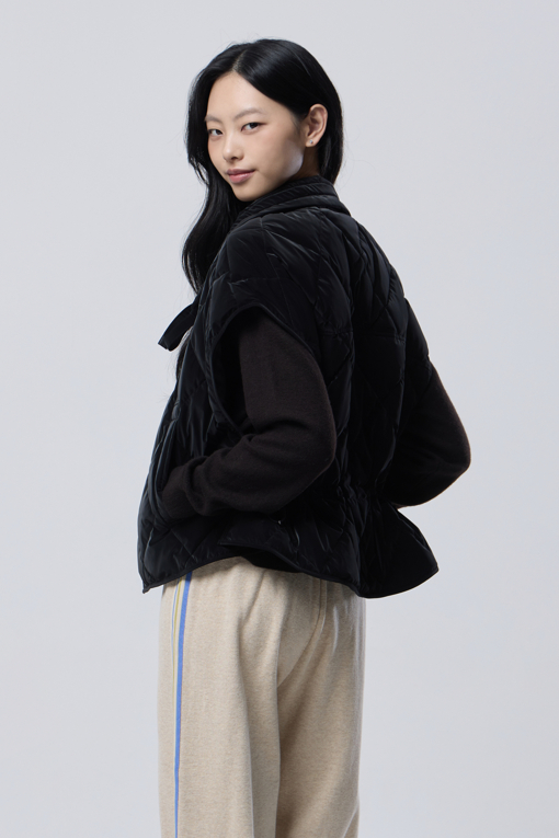 https://img.benettonmall.com/PARTS/KB/26F/BAPD75661BK_MB_M1.jpg