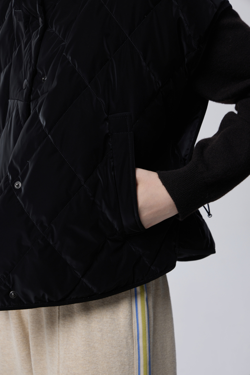 https://img.benettonmall.com/PARTS/KB/26F/BAPD75661BK_MB_M4.jpg