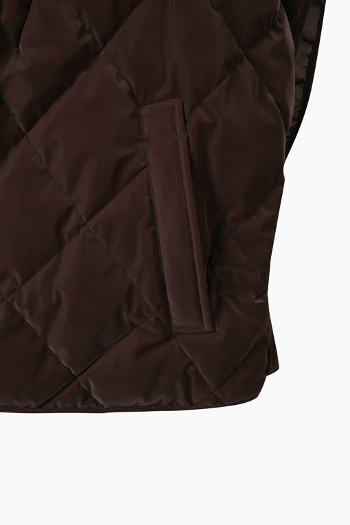 https://img.benettonmall.com/PARTS/KB/26F/BAPD75661WI_MB_D4.jpg
