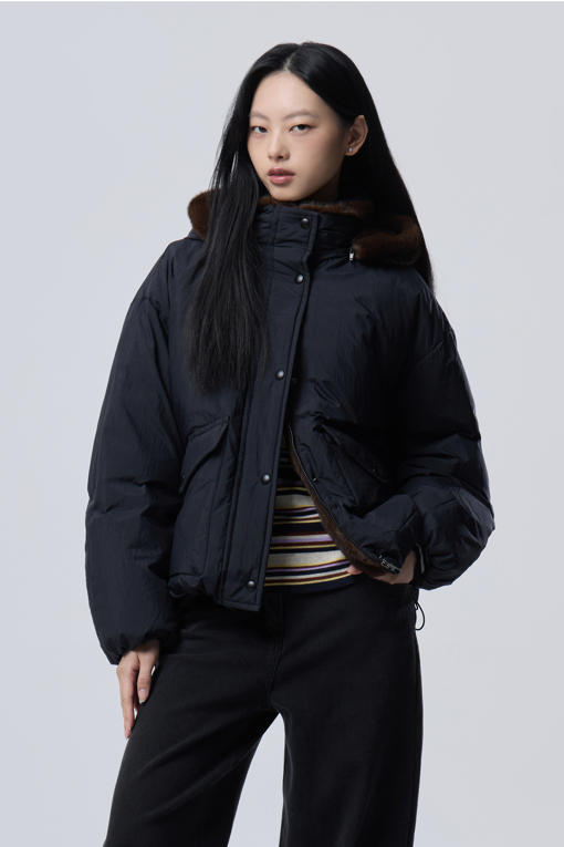 https://img.benettonmall.com/PARTS/KB/26F/BAPDE1661BK_MB_M0.jpg