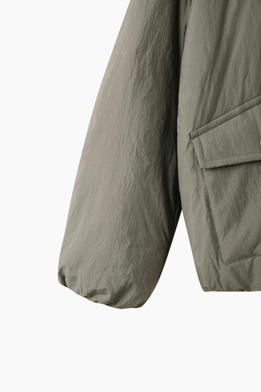 https://img.benettonmall.com/PARTS/KB/26F/BAPDE1661KA_MB_D3.jpg