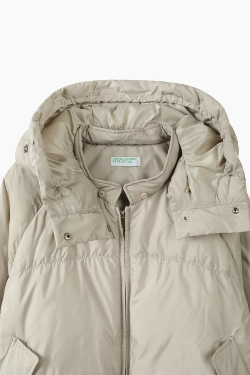 https://img.benettonmall.com/PARTS/KB/26F/BAPDE2661BE_MB_D2.jpg