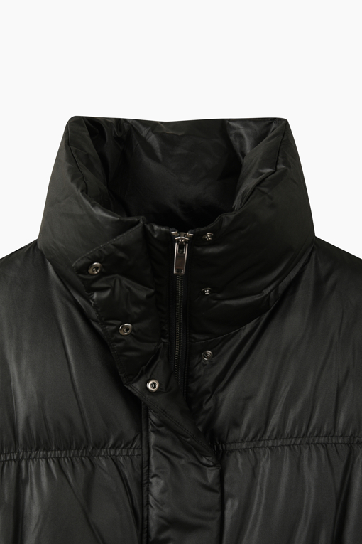 https://img.benettonmall.com/PARTS/KB/26F/BAPDE3661BK_MB_D2.jpg