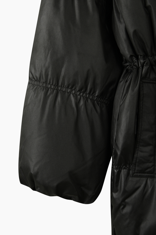 https://img.benettonmall.com/PARTS/KB/26F/BAPDE3661BK_MB_D3.jpg