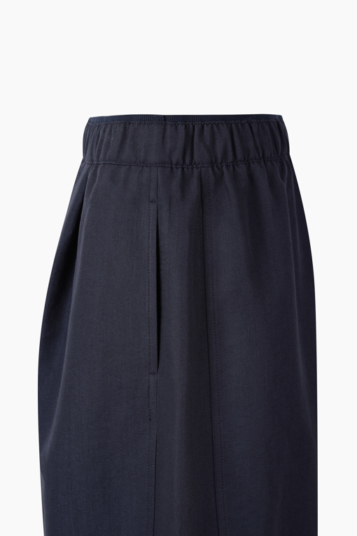 https://img.benettonmall.com/PARTS/KB/26F/BAPT01641IN_MB_D13.jpg?cb=1788777022