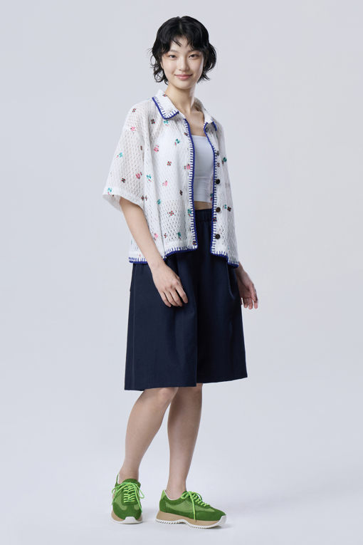 https://img.benettonmall.com/PARTS/KB/26F/BAPT01641IN_MB_D5.jpg?cb=1788777022