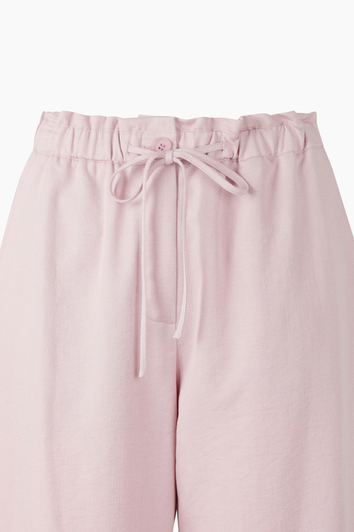 https://img.benettonmall.com/PARTS/KB/26F/BAPT02641PK_MB_D12.jpg?cb=1788777022
