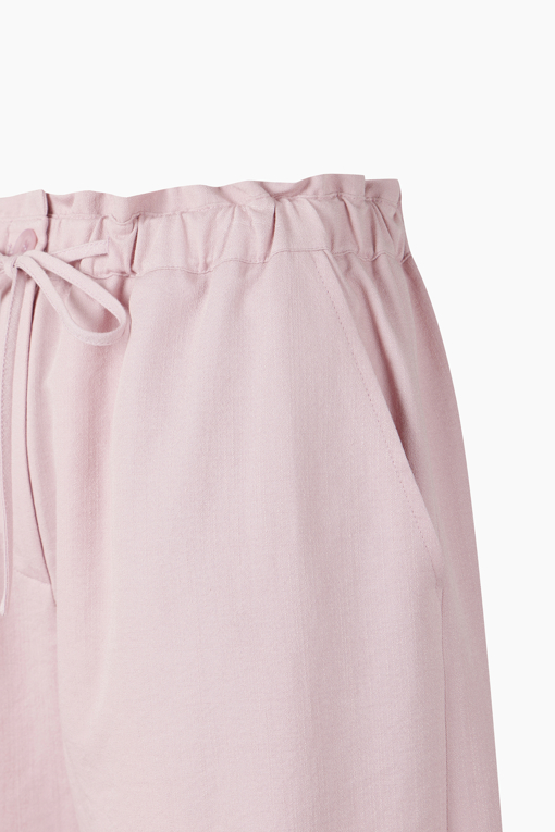 https://img.benettonmall.com/PARTS/KB/26F/BAPT02641PK_MB_D13.jpg?cb=1788777022