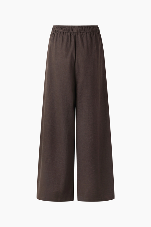 https://img.benettonmall.com/PARTS/KB/26F/BAPT04641BR_MB_D11.jpg?cb=1788777022