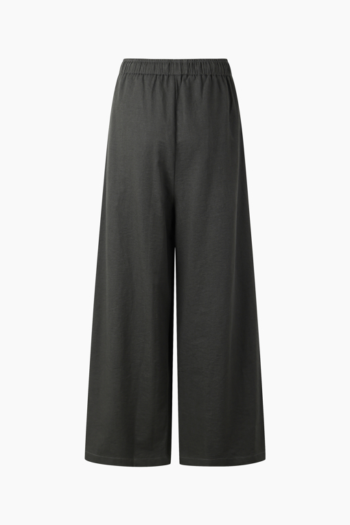https://img.benettonmall.com/PARTS/KB/26F/BAPT04641GR_MB_D11.jpg?cb=1788777022