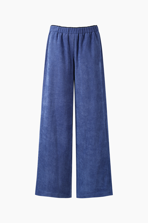 https://img.benettonmall.com/PARTS/KB/26F/BAPT06641BL_MB_D0.jpg
