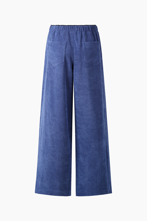 https://img.benettonmall.com/PARTS/KB/26F/BAPT06641BL_MB_D1.jpg