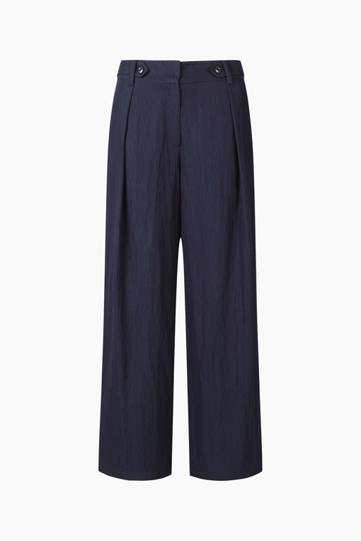 https://img.benettonmall.com/PARTS/KB/26F/BAPT07641DN_MB_D10.jpg?cb=1788777022