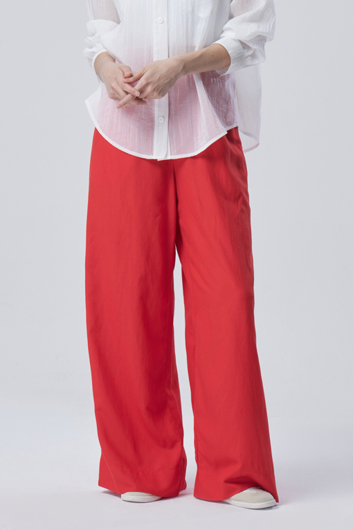https://img.benettonmall.com/PARTS/KB/26F/BAPT08641RD_MB_D0.jpg?cb=1788777022