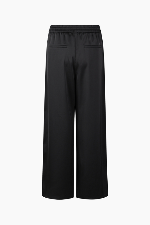 https://img.benettonmall.com/PARTS/KB/26F/BAPT31641BK_MB_D11.jpg?cb=1788777022