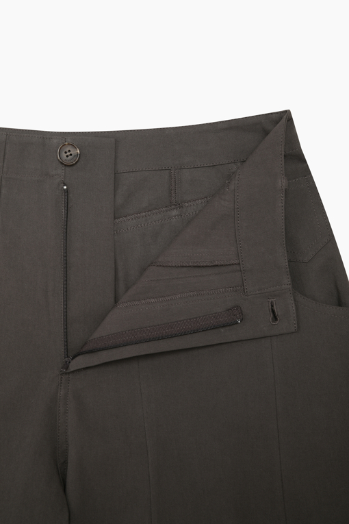 https://img.benettonmall.com/PARTS/KB/26F/BAPT33641DG_MB_D6.jpg