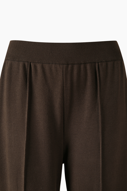 https://img.benettonmall.com/PARTS/KB/26F/BAPT37641BR_MB_D2.jpg