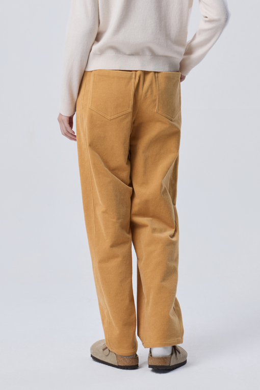 https://img.benettonmall.com/PARTS/KB/26F/BAPT50661CA_MB_M1.jpg