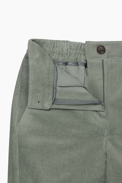 https://img.benettonmall.com/PARTS/KB/26F/BAPT50661KA_MB_D5.jpg