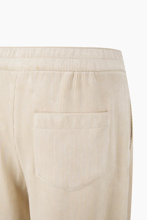 https://img.benettonmall.com/PARTS/KB/26F/BAPT52661BE_MB_D4.jpg