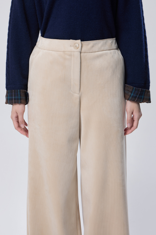 https://img.benettonmall.com/PARTS/KB/26F/BAPT52661BE_MB_M2.jpg