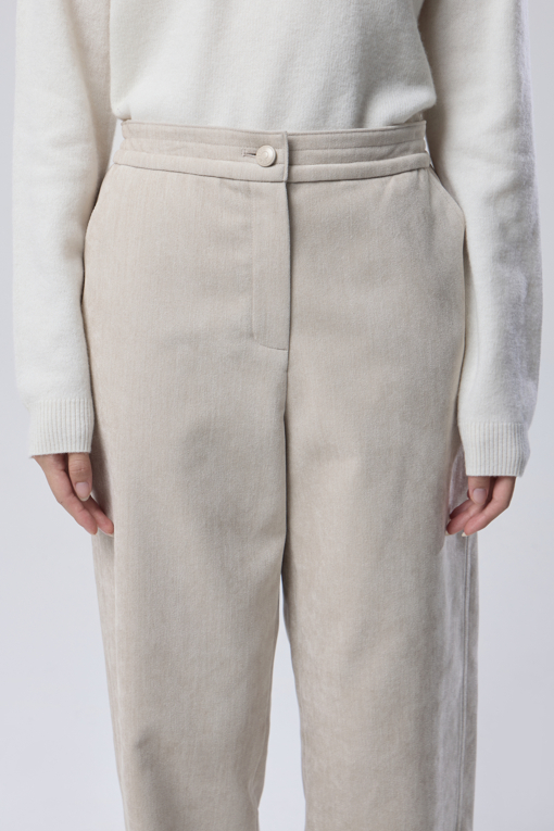 https://img.benettonmall.com/PARTS/KB/26F/BAPT53661BE_MB_M2.jpg