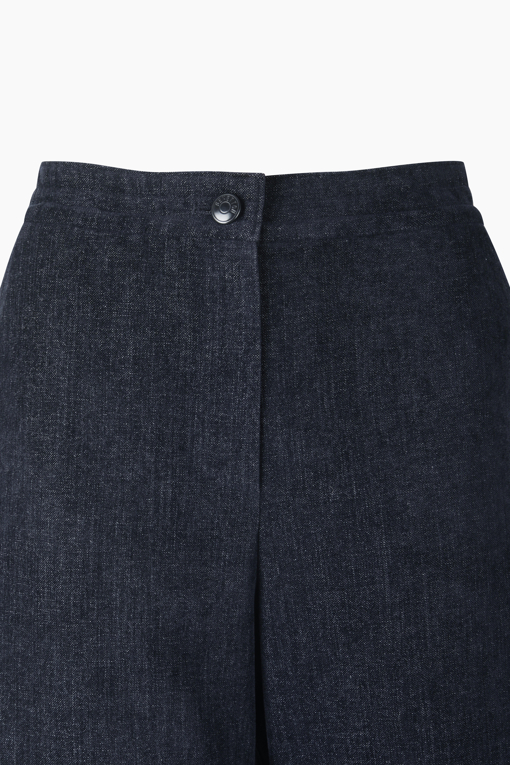 https://img.benettonmall.com/PARTS/KB/26F/BAPT53661NY_MB_D2.jpg
