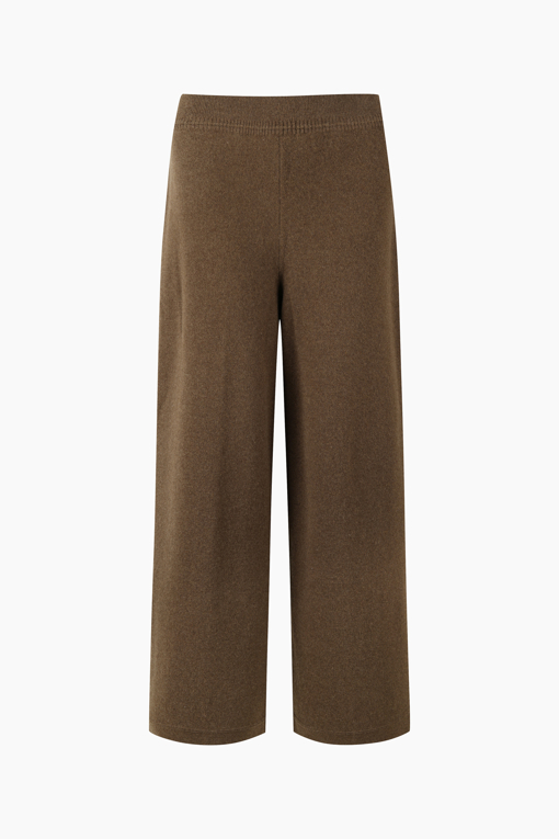 https://img.benettonmall.com/PARTS/KB/26F/BAPT55661BR_MB_D2.jpg