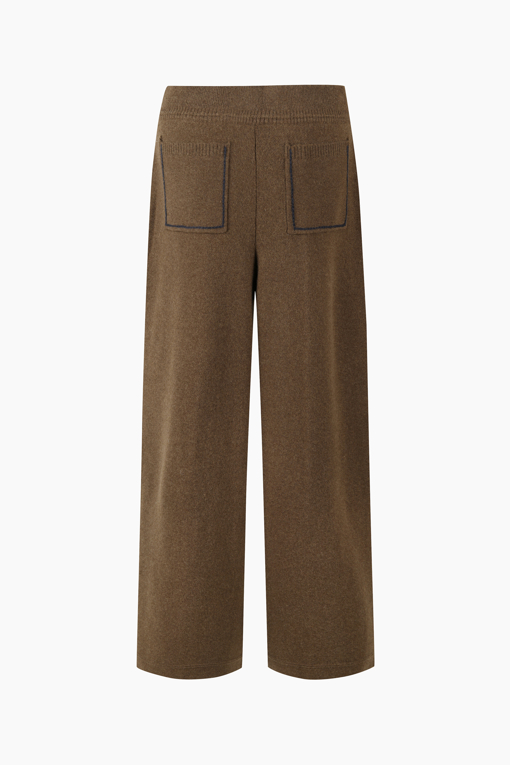https://img.benettonmall.com/PARTS/KB/26F/BAPT55661BR_MB_D3.jpg