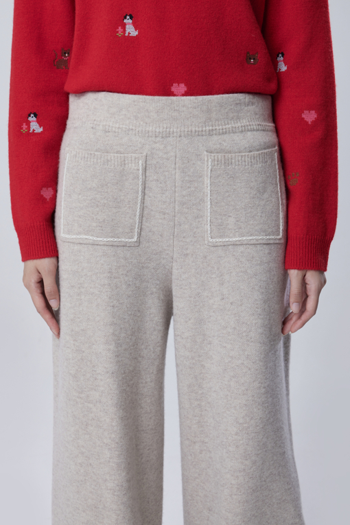 https://img.benettonmall.com/PARTS/KB/26F/BAPT55661IV_MB_M2.jpg