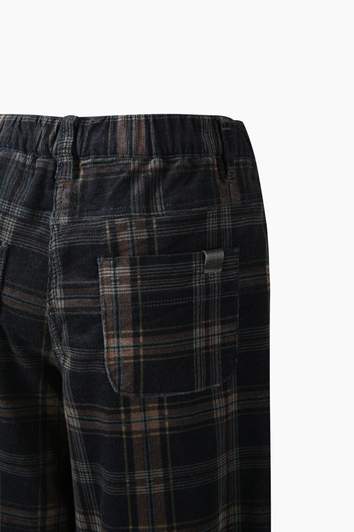 https://img.benettonmall.com/PARTS/KB/26F/BAPT59661GN_MB_D4.jpg
