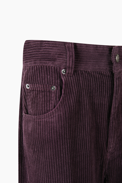 https://img.benettonmall.com/PARTS/KB/26F/BAPT71661VO_MB_D3.jpg