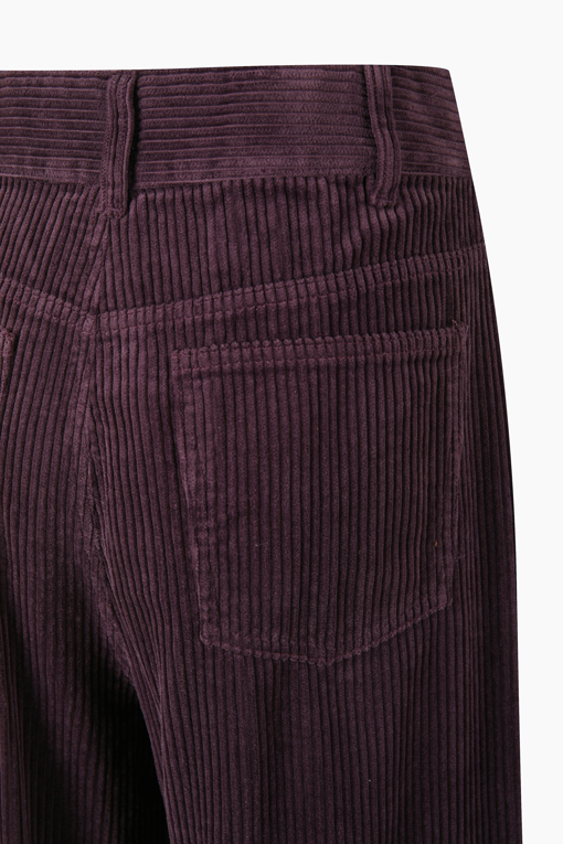 https://img.benettonmall.com/PARTS/KB/26F/BAPT71661VO_MB_D4.jpg
