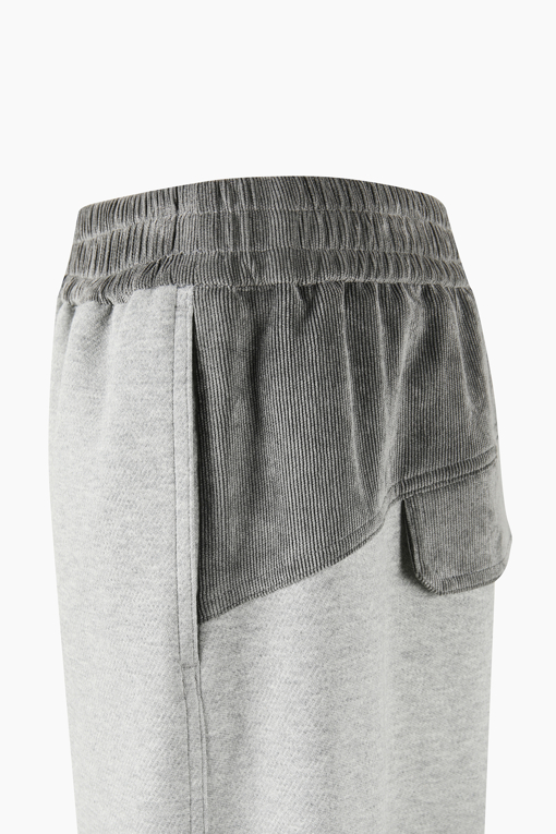 https://img.benettonmall.com/PARTS/KB/26F/BAPT72661GR_MB_D3.jpg