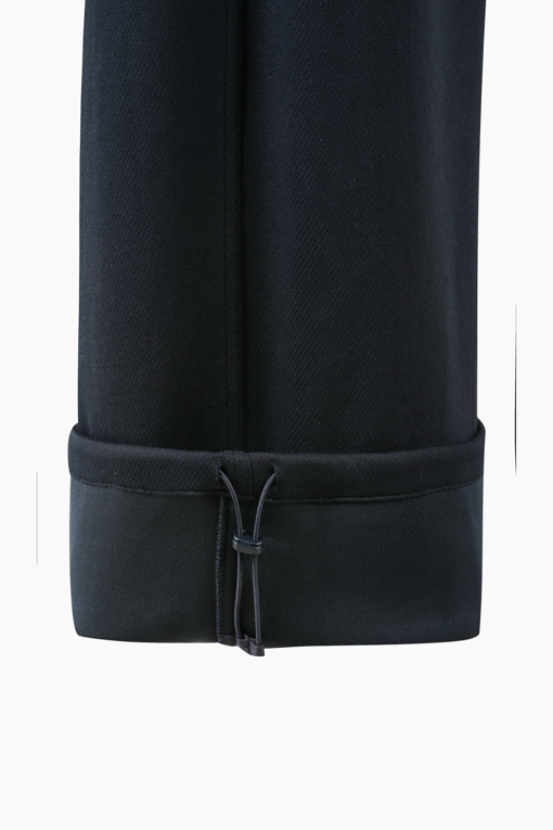 https://img.benettonmall.com/PARTS/KB/26F/BAPT72661NY_MB_D5.jpg