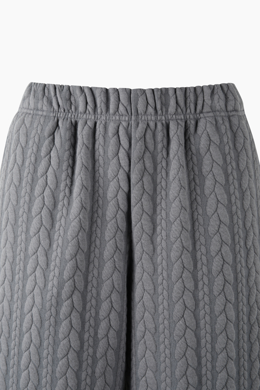 https://img.benettonmall.com/PARTS/KB/26F/BAPTE1661DG_MB_D2.jpg