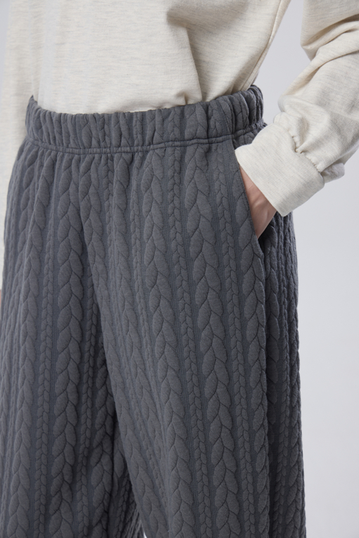 https://img.benettonmall.com/PARTS/KB/26F/BAPTE1661DG_MB_M3.jpg?cb=1788777022