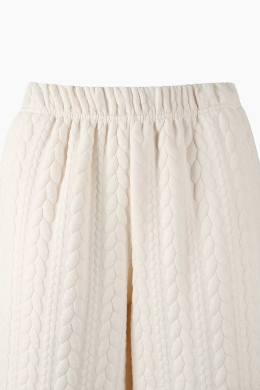 https://img.benettonmall.com/PARTS/KB/26F/BAPTE1661IV_MB_D2.jpg